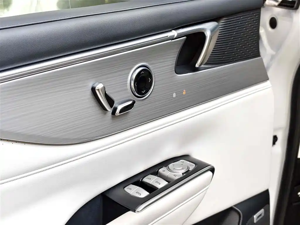 Buick Buick GL8 New Energy 2024 Landtrek Premium Edition 7-seater 2026 - thumbnail 22