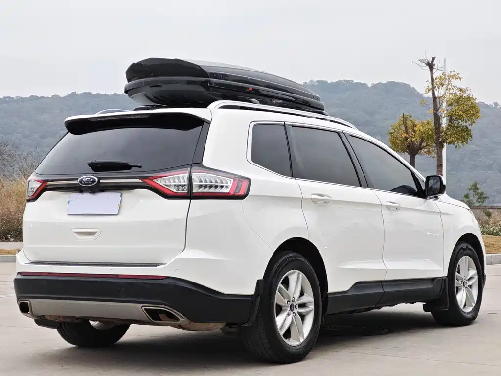 Ford Ford Edge 2017 EcoBoost 245 AWD Platinum 5-seat 2017 - thumbnail 2