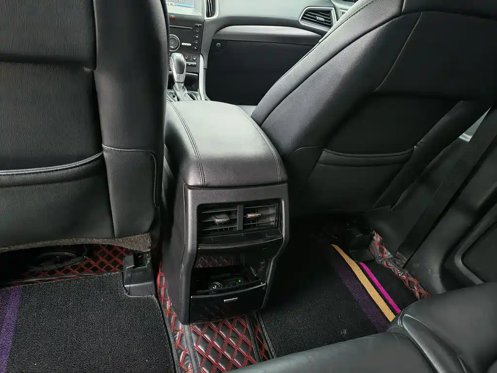 Ford Ford Edge 2017 EcoBoost 245 AWD Platinum 5-seat 2017 - thumbnail 13