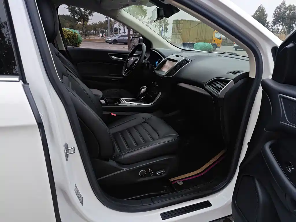 Ford Ford Edge 2017 EcoBoost 245 AWD Platinum 5-seat 2017 - thumbnail 15