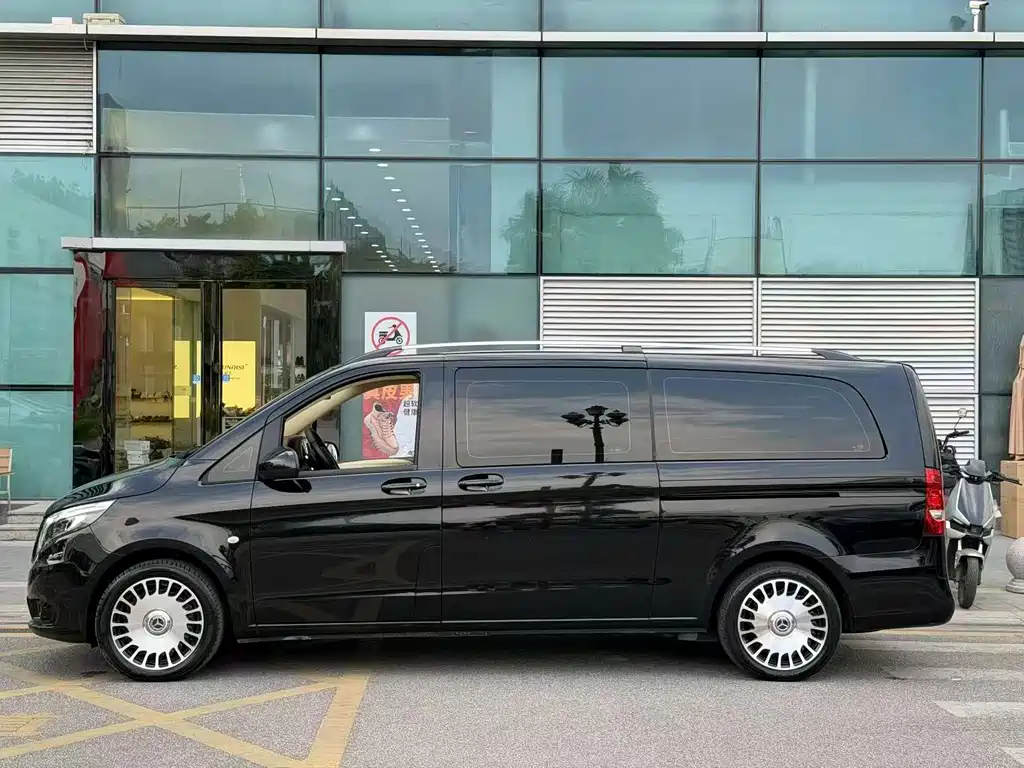 Mercedes-Benz Vito (Imported) 2019 Model 2.0L Automatic 2019 - thumbnail 2
