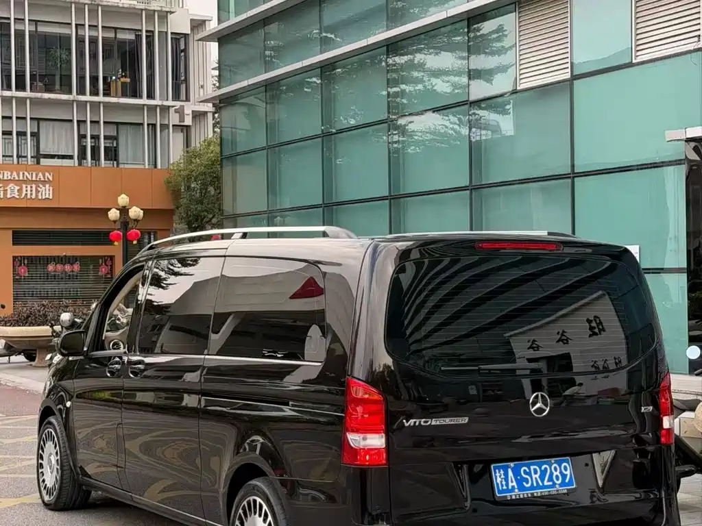 Mercedes-Benz Vito (Imported) 2019 Model 2.0L Automatic 2019 - thumbnail 4