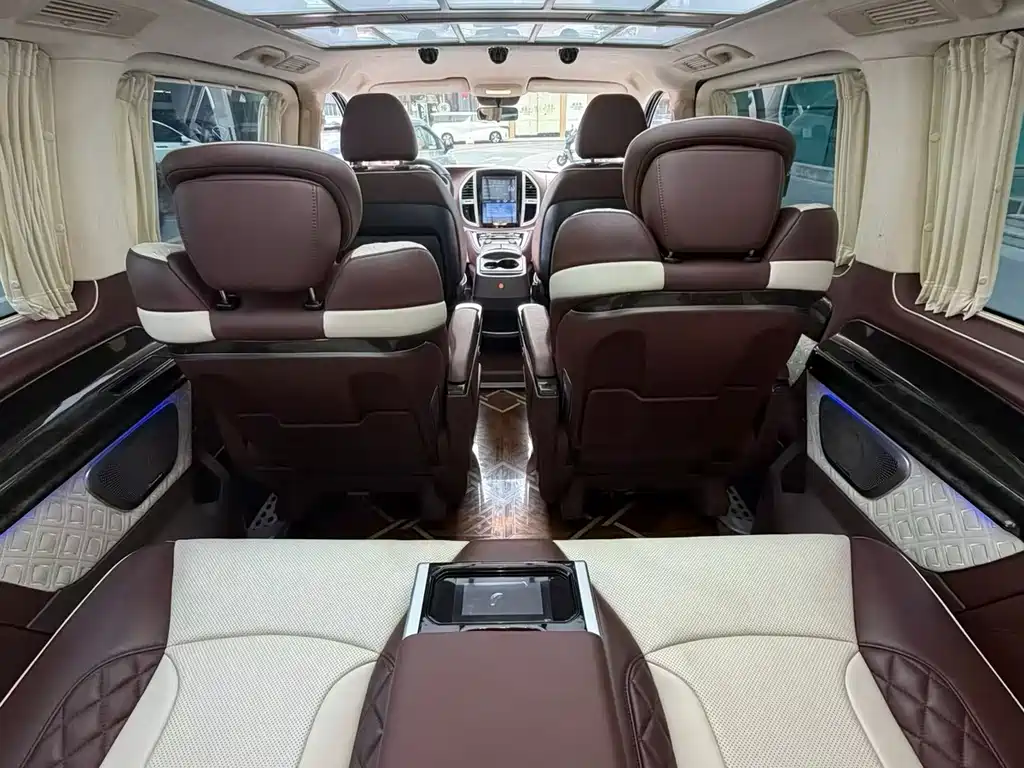 Mercedes-Benz Vito (Imported) 2019 Model 2.0L Automatic 2019 - thumbnail 6