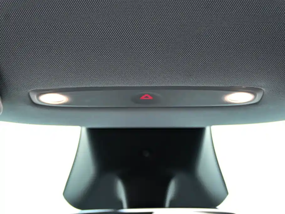 Tesla Model Y 2025 Rear-Wheel Drive 2025 - thumbnail 30