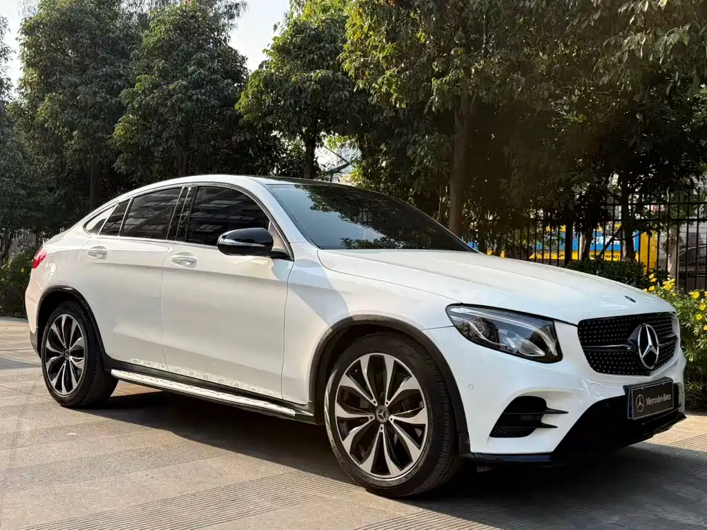 Mercedes-Benz Mercedes-Benz GLC Coupe 2018 GLC 260 4MATIC Coupé SUV 2018 - thumbnail 30