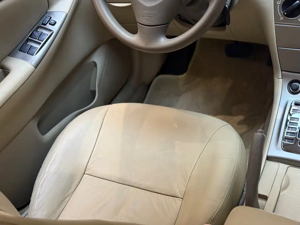 Toyota Toyota Corolla 2011 1.6L Automatic Classic Edition 2012 - thumbnail 20