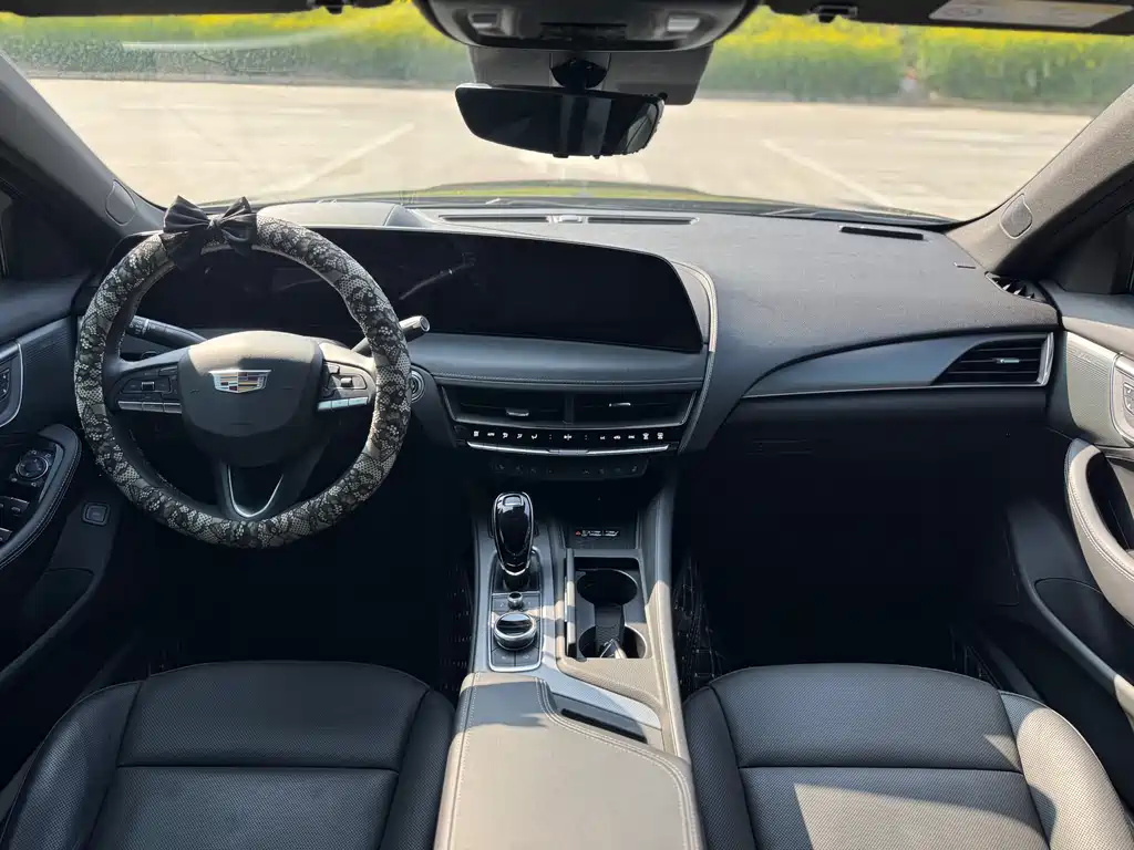 Cadillac Cadillac CT5 2024 28T Luxury 2024 - thumbnail 9