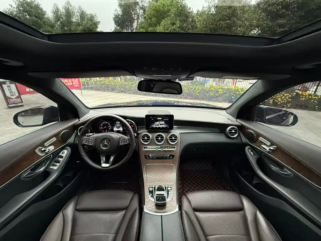 Mercedes-Benz Mercedes-Benz GLC 2018 Facelift GLC 300 4MATIC Luxury 2018 - thumbnail 17