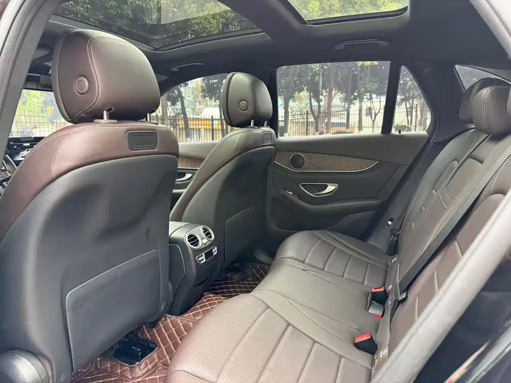 Mercedes-Benz Mercedes-Benz GLC 2018 Facelift GLC 300 4MATIC Luxury 2018 - thumbnail 24