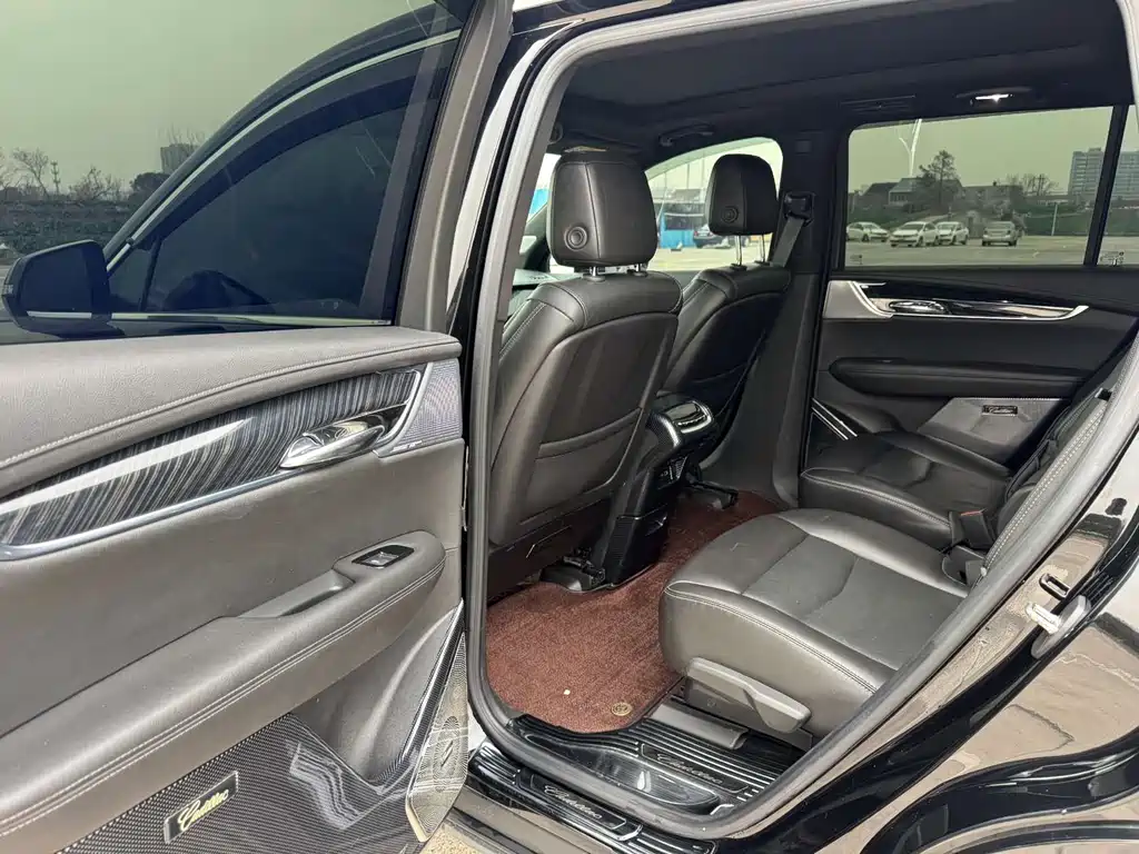 Cadillac Cadillac XT6 2022 2.0T Six-seat AWD Luxury Edition 2023 - thumbnail 5