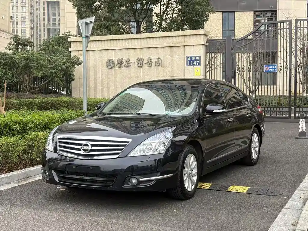 Nissan Nissan Teana 2011 2.0L XE Standard Edition 2012