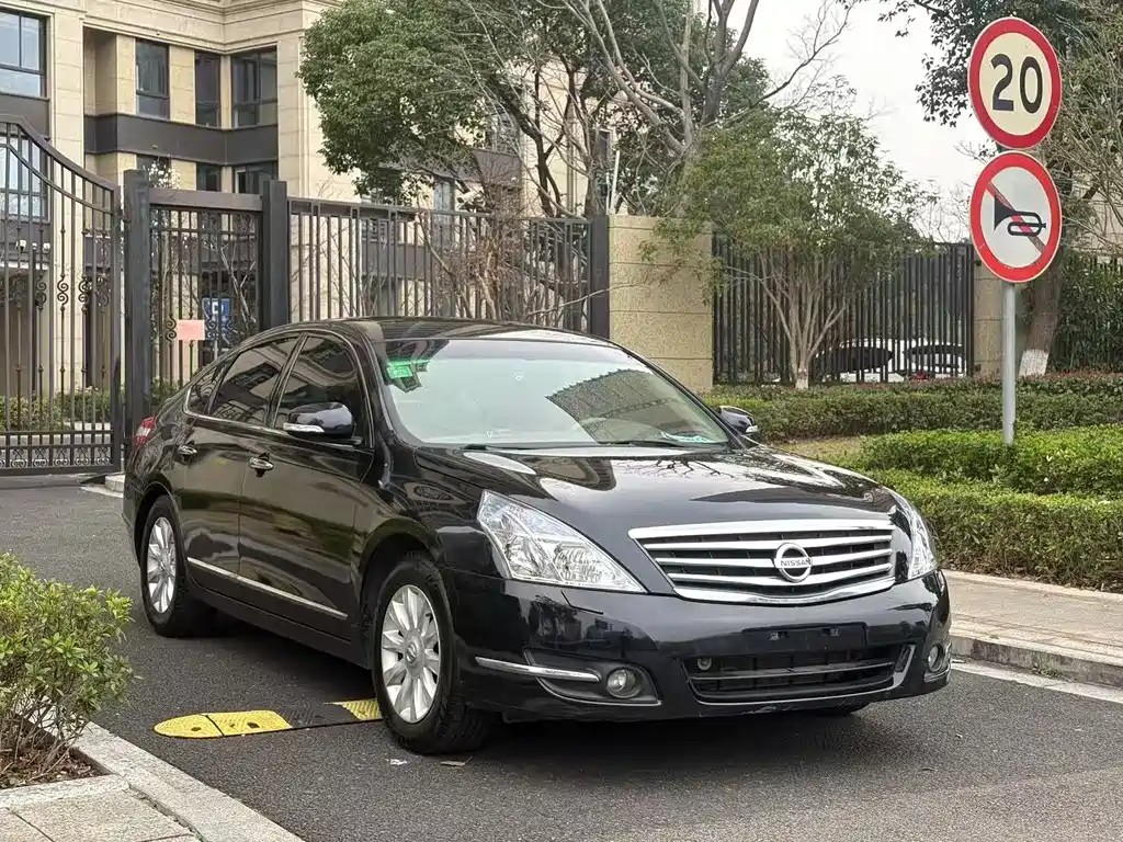 Nissan Nissan Teana 2011 2.0L XE Standard Edition 2012 - thumbnail 3