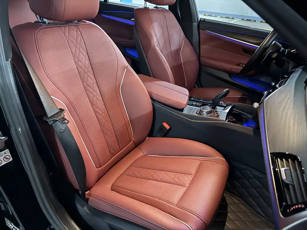 BMW BMW 5 Series 2023 Model Year Facelift 530Li Leading Type M Sport Package 2023 - thumbnail 7