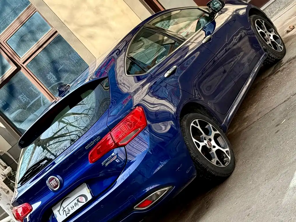 Fiat Dodge Dart 2014 1.4T Automatic Luxury Sport Edition 2015 - thumbnail 8