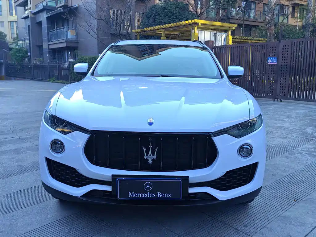 Maserati Maserati Levante 2016 3.0T Standard 2017 - thumbnail 2