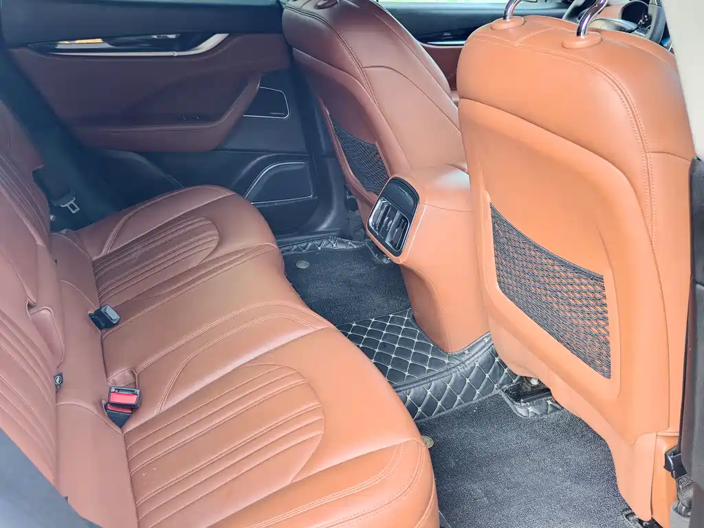 Maserati Maserati Levante 2016 3.0T Standard 2017 - thumbnail 12