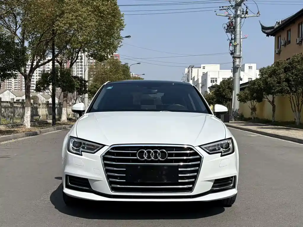 Audi Audi A3 Sportback 35 TFSI Advanced Model 2020 Facelift 2020