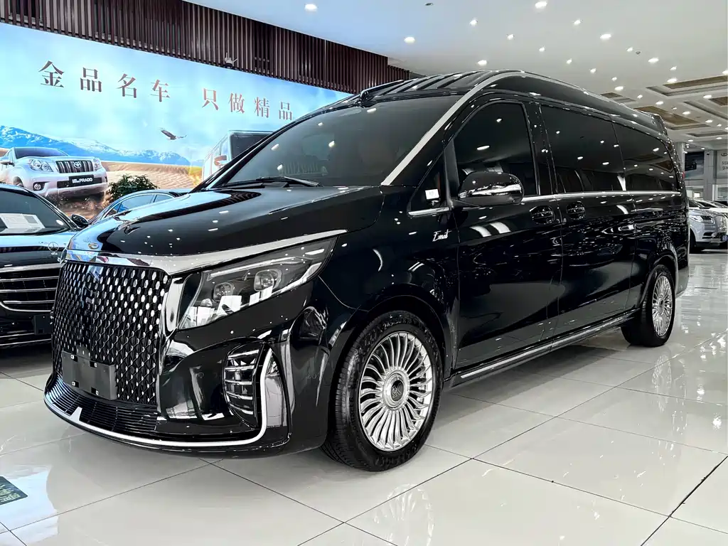 Mercedes-Benz Mercedes-Benz V-Class 2024 V 300 L Long Wheelbase Luxury Edition 2025 - thumbnail 2