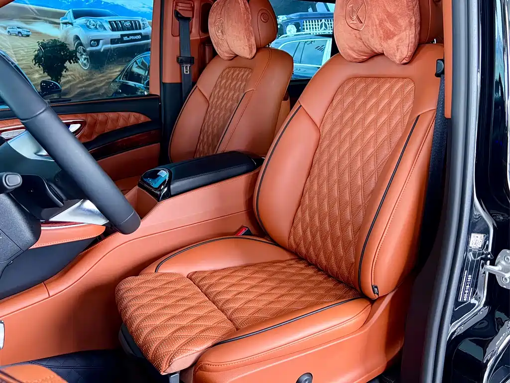 Mercedes-Benz Mercedes-Benz V-Class 2024 V 300 L Long Wheelbase Luxury Edition 2025 - thumbnail 6