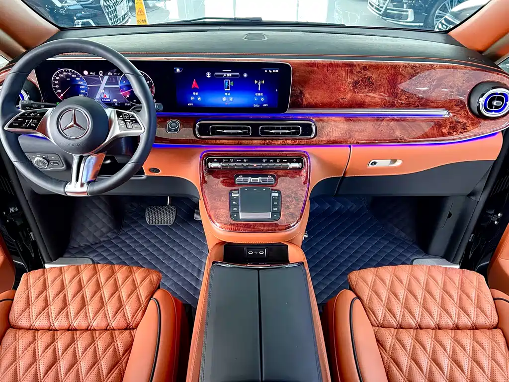 Mercedes-Benz Mercedes-Benz V-Class 2024 V 300 L Long Wheelbase Luxury Edition 2025 - thumbnail 9