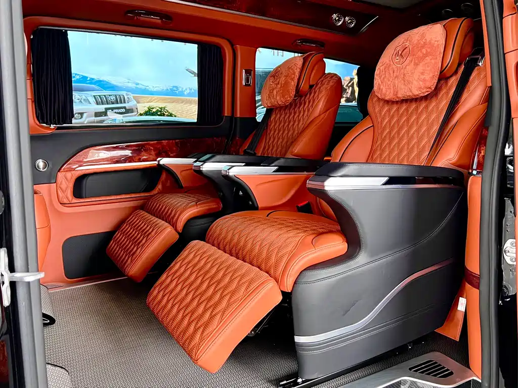Mercedes-Benz Mercedes-Benz V-Class 2024 V 300 L Long Wheelbase Luxury Edition 2025 - thumbnail 10