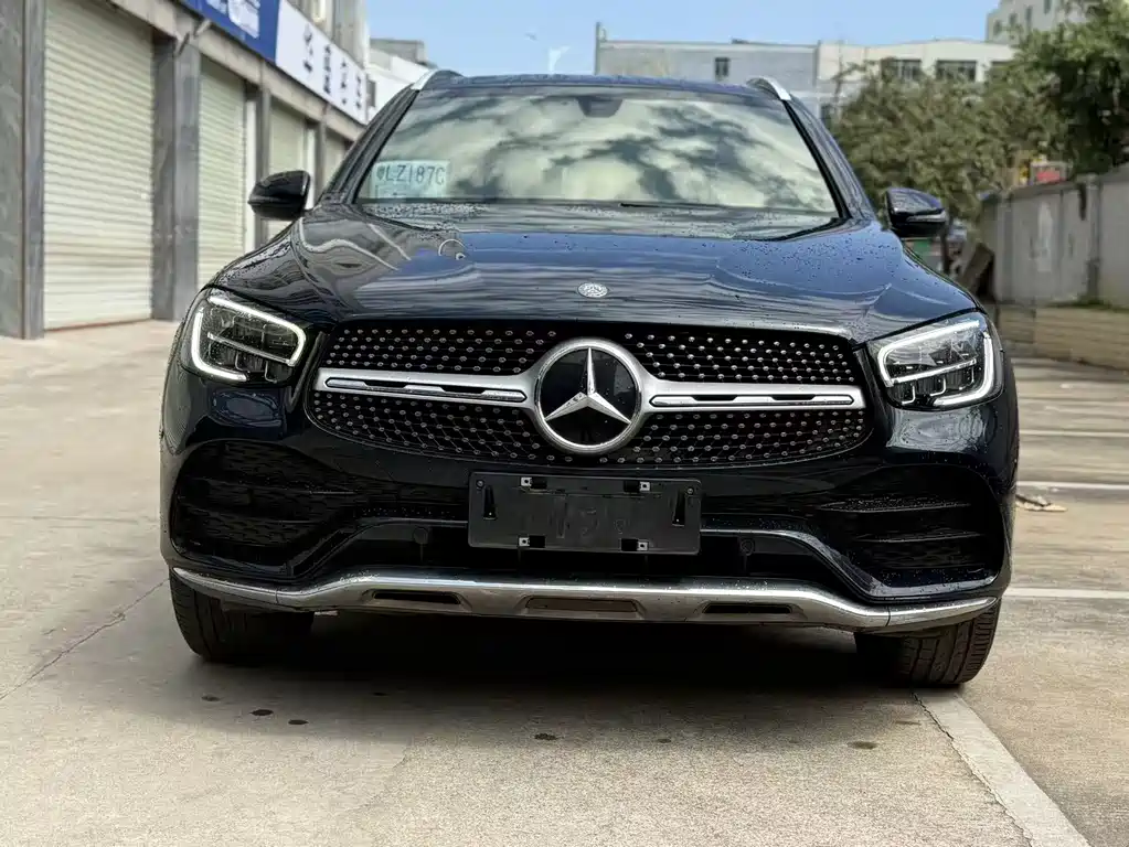 Mercedes-Benz Mercedes-Benz GLC 2021 GLC 260 L 4MATIC Luxury Edition 2021 - thumbnail 2