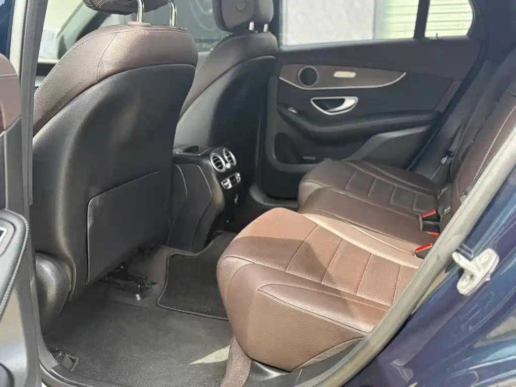 Mercedes-Benz Mercedes-Benz GLC 2021 GLC 260 L 4MATIC Luxury Edition 2021 - thumbnail 6