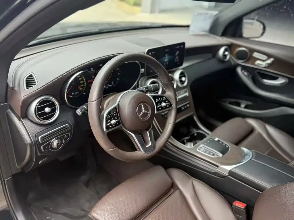 Mercedes-Benz Mercedes-Benz GLC 2021 GLC 260 L 4MATIC Luxury Edition 2021 - thumbnail 8