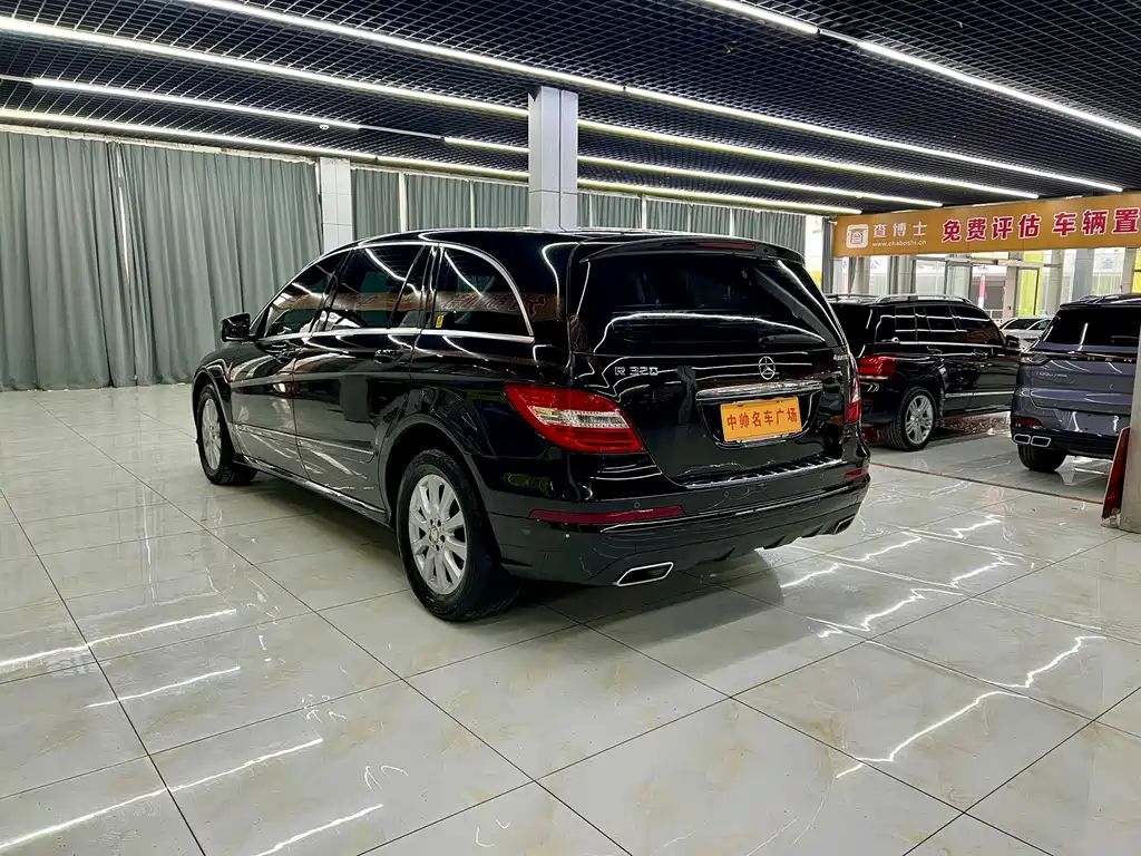 Mercedes-Benz Mercedes-Benz R-Class 2014 R 320 4MATIC Business Edition 2015 - thumbnail 4