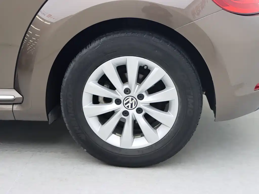 Volkswagen Volkswagen Beetle 2015 180TSI 2016 - thumbnail 4