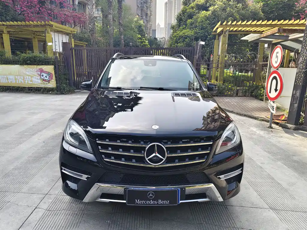 Mercedes-Benz Mercedes-Benz M-Class 2014 ML 400 4MATIC Sport Edition 2014 - thumbnail 3