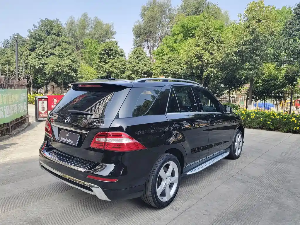 Mercedes-Benz Mercedes-Benz M-Class 2014 ML 400 4MATIC Sport Edition 2014 - thumbnail 5