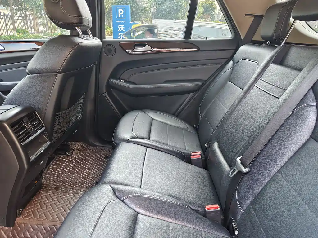 Mercedes-Benz Mercedes-Benz M-Class 2014 ML 400 4MATIC Sport Edition 2014 - thumbnail 9