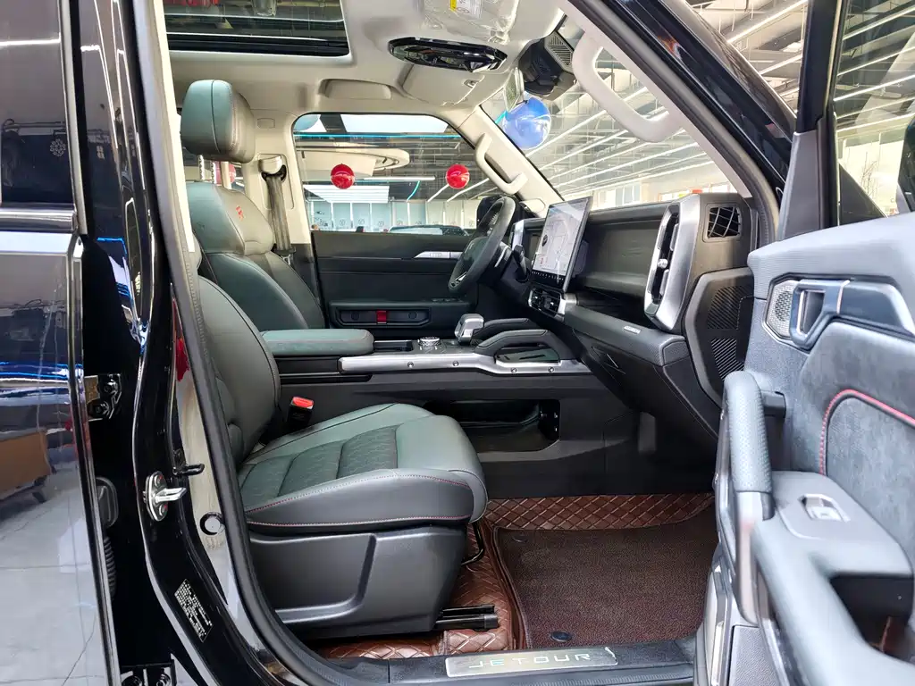 Jetour Jetour Traveler 2024 2.0T AWD Cross PRO Entertainment Edition 2025 - thumbnail 5