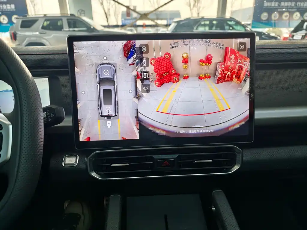 Jetour Jetour Traveler 2024 2.0T AWD Cross PRO Entertainment Edition 2025 - thumbnail 8