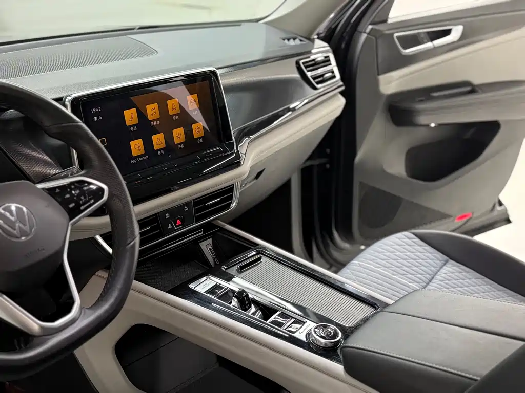 Volkswagen Teramont 2023 Facelift 380TSI AWD Luxury Edition 2022 - thumbnail 17