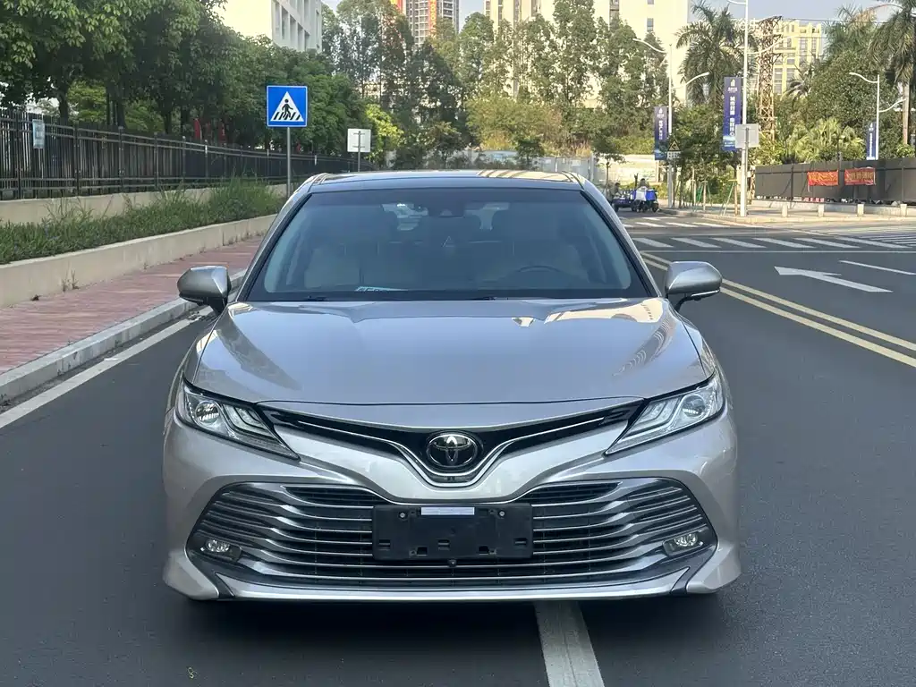 Toyota Toyota Camry 2019 2.5G Luxury Edition China V 2020 - thumbnail 3