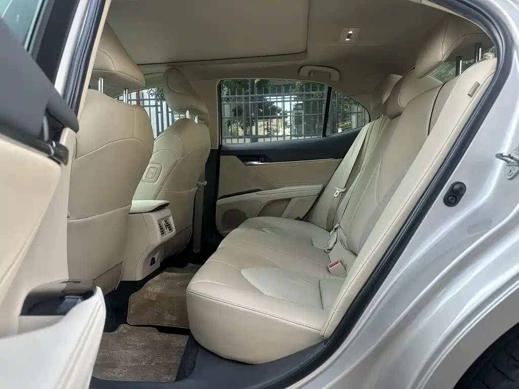 Toyota Toyota Camry 2019 2.5G Luxury Edition China V 2020 - thumbnail 9