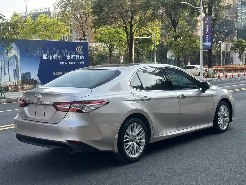 Toyota Toyota Camry 2019 2.5G Luxury Edition China V 2020 - thumbnail 13