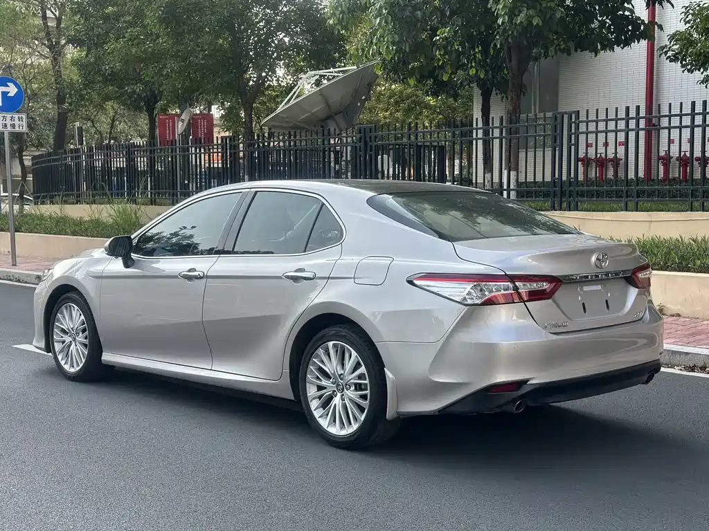 Toyota Toyota Camry 2019 2.5G Luxury Edition China V 2020 - thumbnail 14