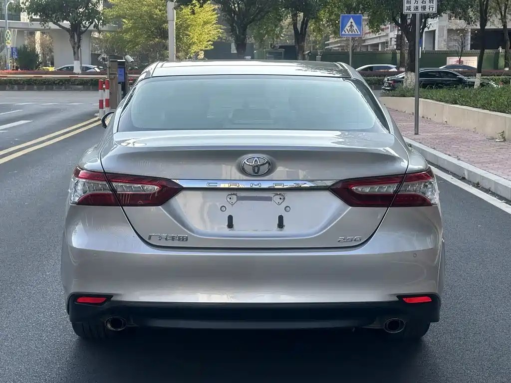 Toyota Toyota Camry 2019 2.5G Luxury Edition China V 2020 - thumbnail 15