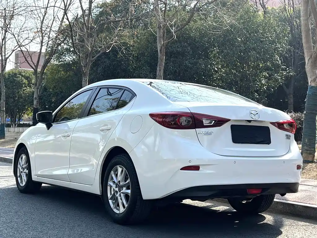 Mazda Mazda 3 Axela 2017 Sedan 1.5L Automatic Luxury Edition China V 2017 - thumbnail 12