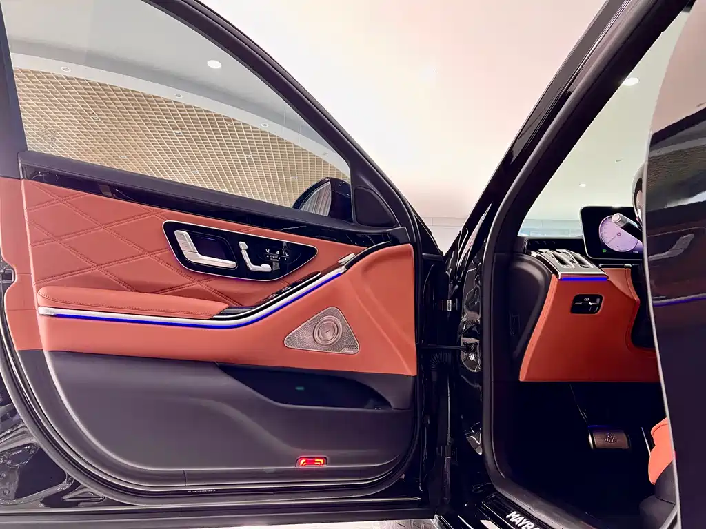Mercedes-Benz Maybach S-Class 2025 S 480 4MATIC 2025 - thumbnail 25