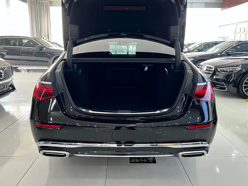 Mercedes-Benz Maybach S-Class 2025 S 480 4MATIC 2025 - thumbnail 28