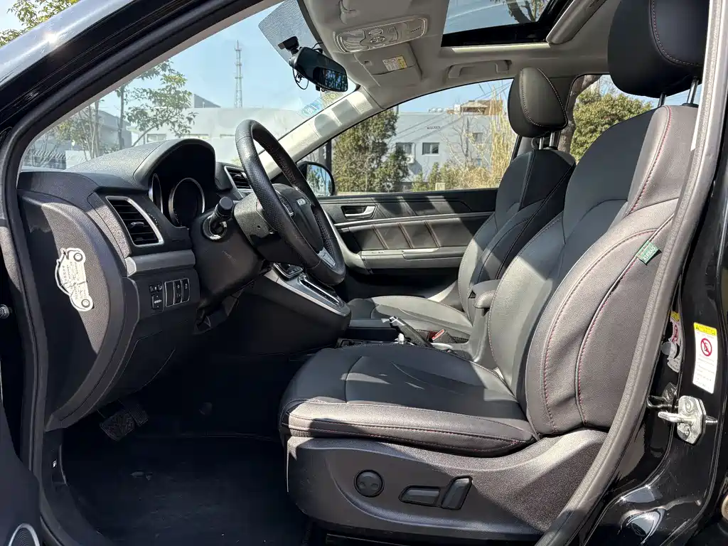 Haval Haval H6 2017 Blue Label Sport Edition 1.5T Automatic 2WD Luxury Model 2017 - thumbnail 4