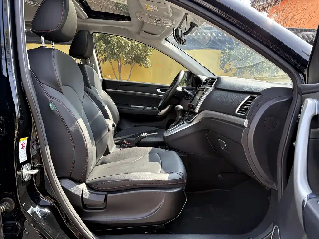 Haval Haval H6 2017 Blue Label Sport Edition 1.5T Automatic 2WD Luxury Model 2017 - thumbnail 16