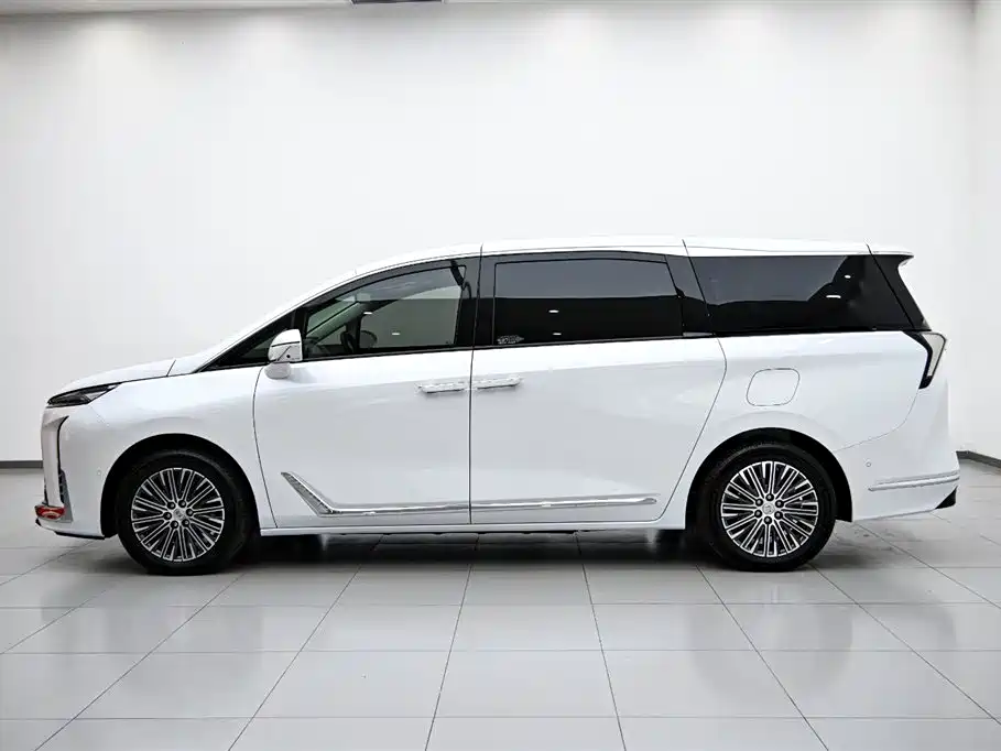 Buick Buick GL8 New Energy 2024 Landtrek Luxury Edition 7-seater 2024 - thumbnail 5