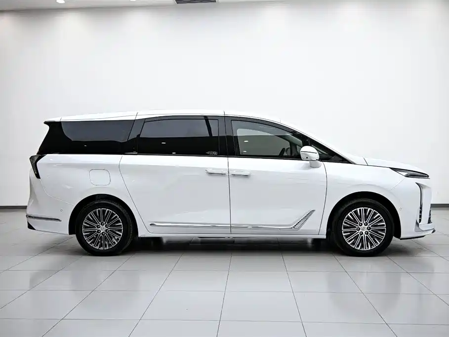 Buick Buick GL8 New Energy 2024 Landtrek Luxury Edition 7-seater 2024 - thumbnail 6