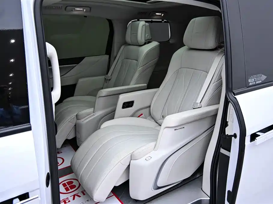 Buick Buick GL8 New Energy 2024 Landtrek Luxury Edition 7-seater 2024 - thumbnail 13