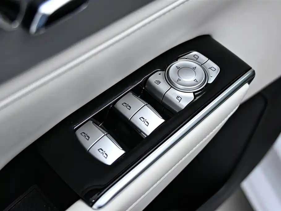 Buick Buick GL8 New Energy 2024 Landtrek Luxury Edition 7-seater 2024 - thumbnail 23
